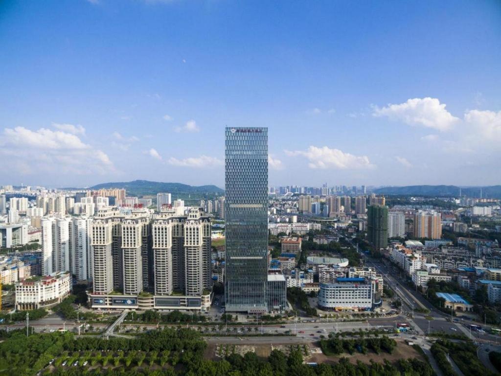 Ming Du Lakeside Hotel Nanning Exteriör bild