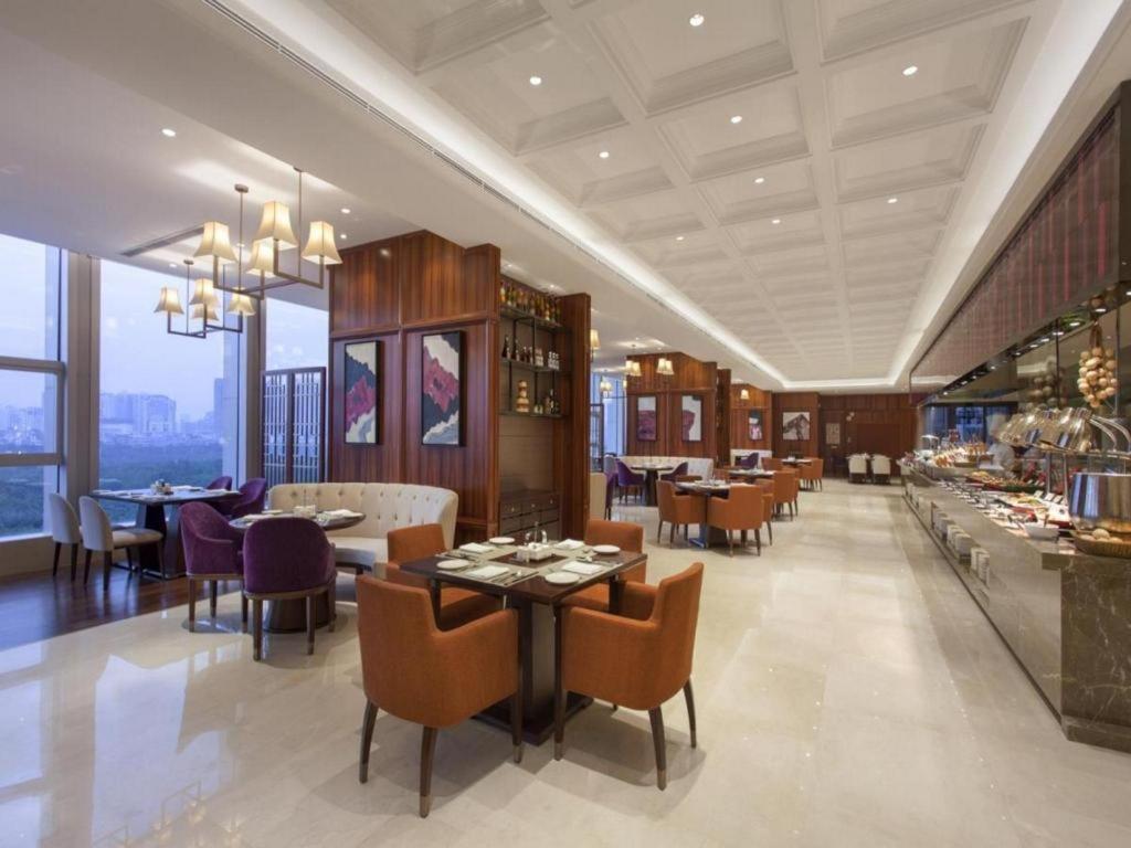 Ming Du Lakeside Hotel Nanning Exteriör bild