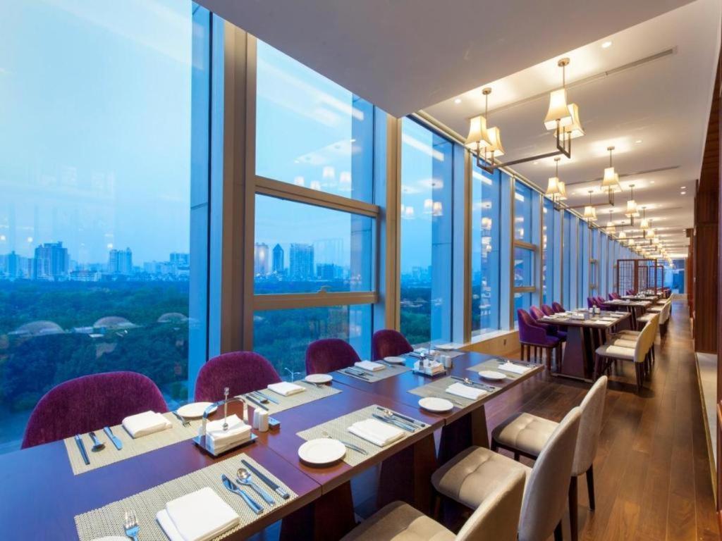 Ming Du Lakeside Hotel Nanning Exteriör bild