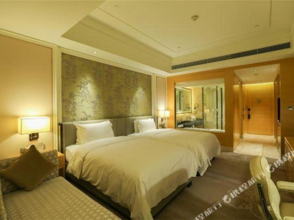 Ming Du Lakeside Hotel Nanning Exteriör bild