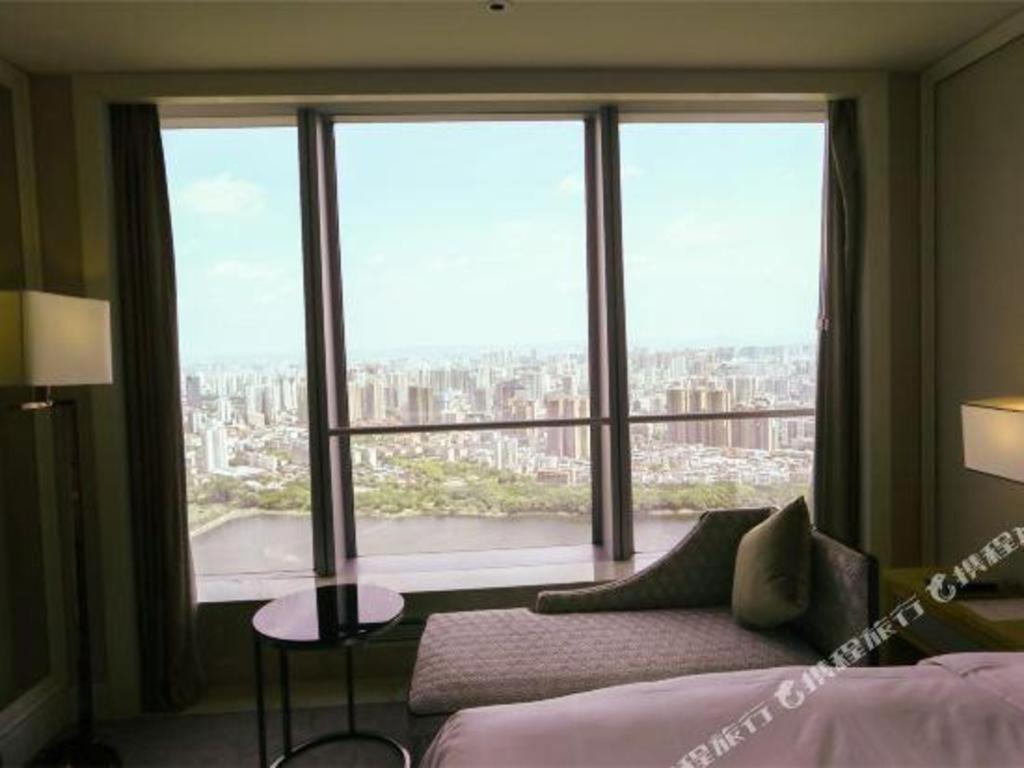 Ming Du Lakeside Hotel Nanning Exteriör bild